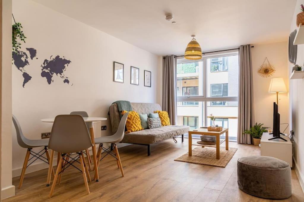 Natural Light City Center Pad Birmingham Luaran gambar