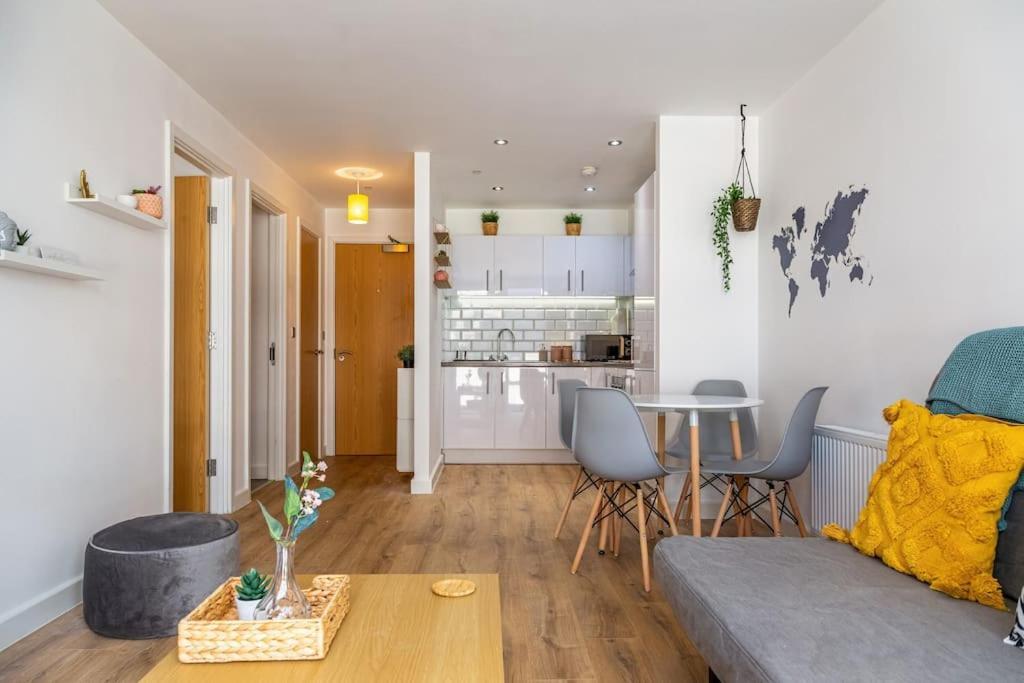 Natural Light City Center Pad Birmingham Luaran gambar