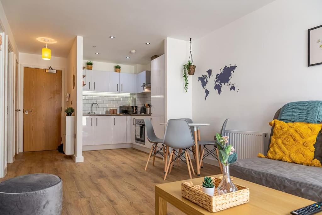 Natural Light City Center Pad Birmingham Luaran gambar